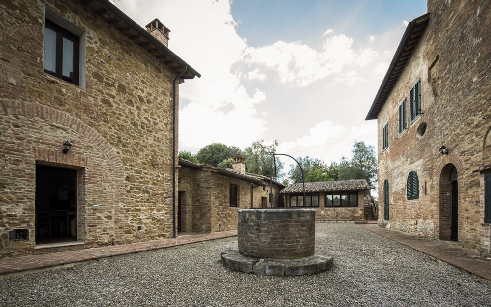 Il Borgo Di Terrensano Aparthotel Siena Bagian luar foto