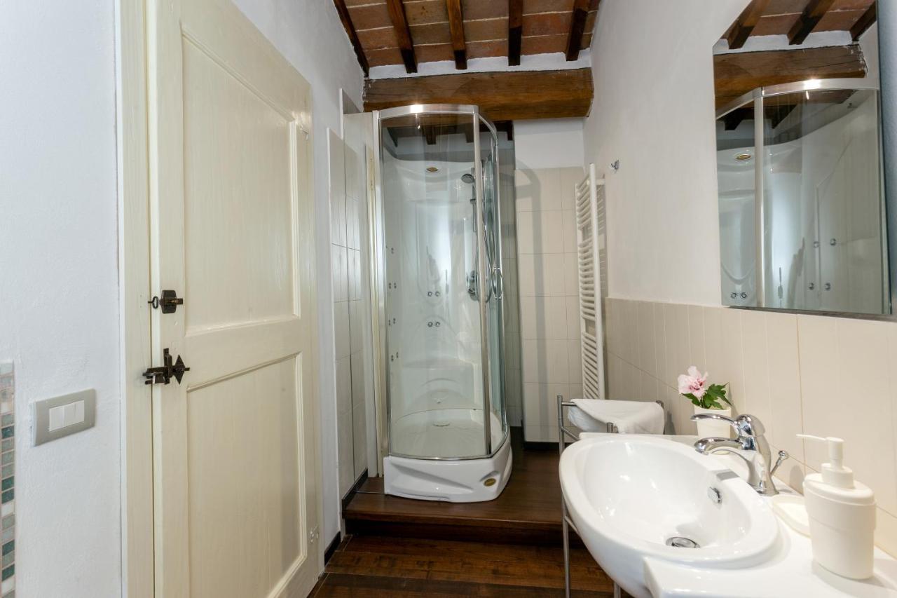 Il Borgo Di Terrensano Aparthotel Siena Bagian luar foto